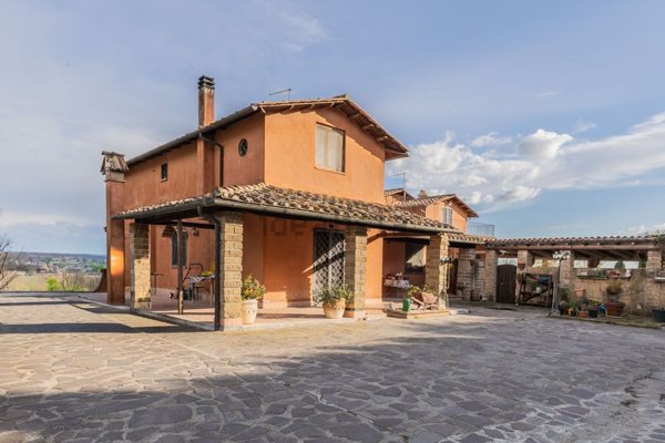casa indipendente in vendita a Cerveteri