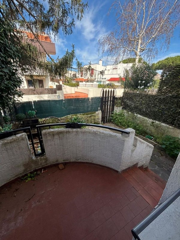 appartamento in vendita a Cerveteri in zona Cerenova