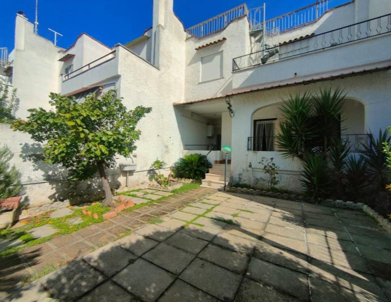 casa indipendente in vendita a Cerveteri in zona Marina di Cerveteri