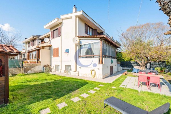 casa indipendente in vendita a Cerveteri in zona Valcanneto