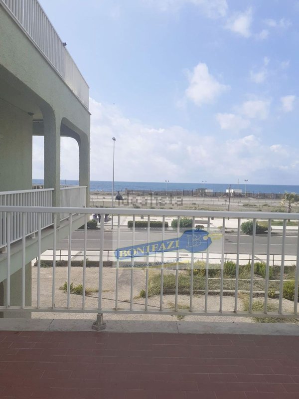 appartamento in vendita a Cerveteri in zona Campo di Mare