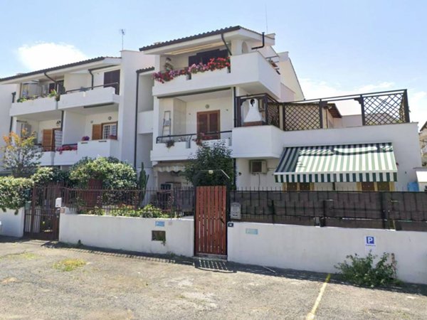 appartamento in vendita a Cerveteri in zona Cerenova