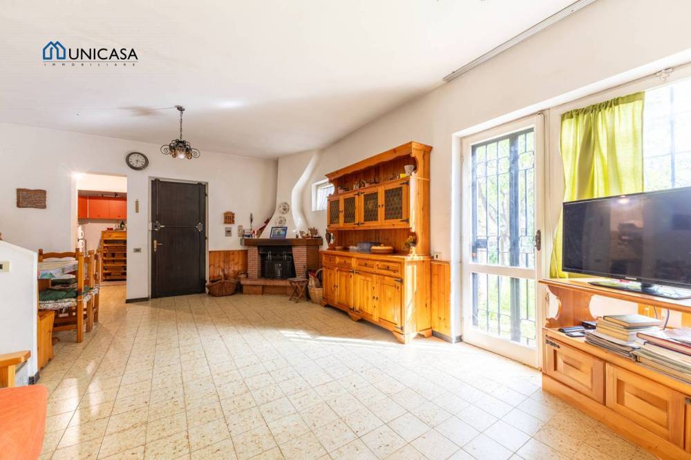 casa indipendente in vendita a Cerveteri in zona Marina di Cerveteri