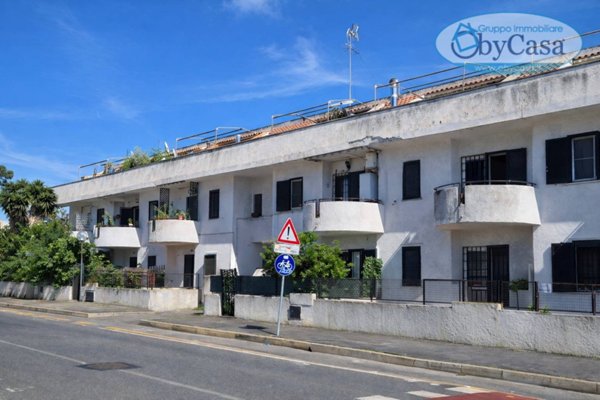 appartamento in vendita a Cerveteri in zona Marina di Cerveteri