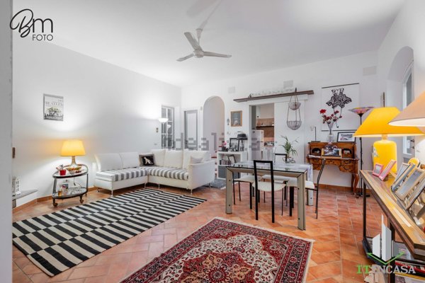 casa indipendente in vendita a Cerveteri in zona Cerenova