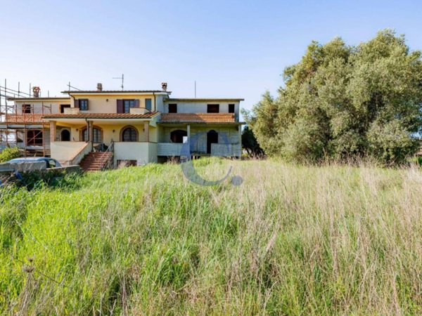 casa indipendente in vendita a Cerveteri