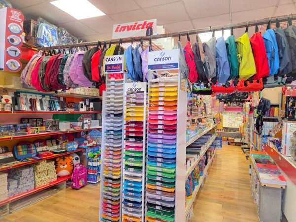 negozio in vendita a Cerveteri