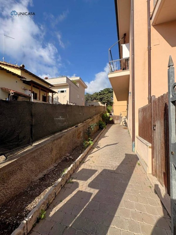 appartamento in vendita a Cerveteri in zona Campo di Mare