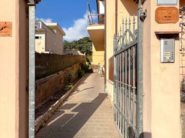appartamento in vendita a Cerveteri in zona Zambra