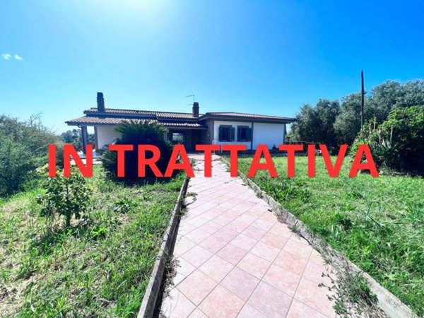 casa indipendente in vendita a Cerveteri