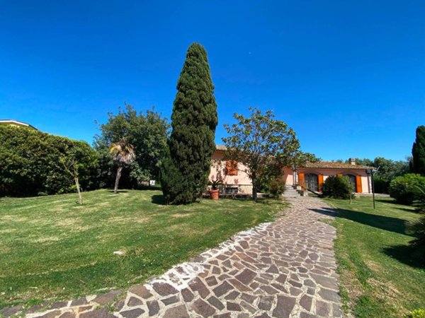 casa indipendente in vendita a Cerveteri in zona Furbara