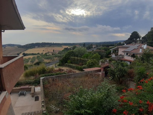 casa indipendente in vendita a Cerveteri