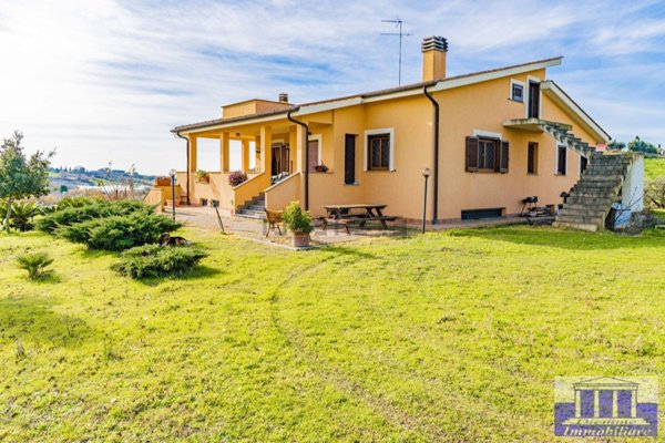 casa indipendente in vendita a Cerveteri