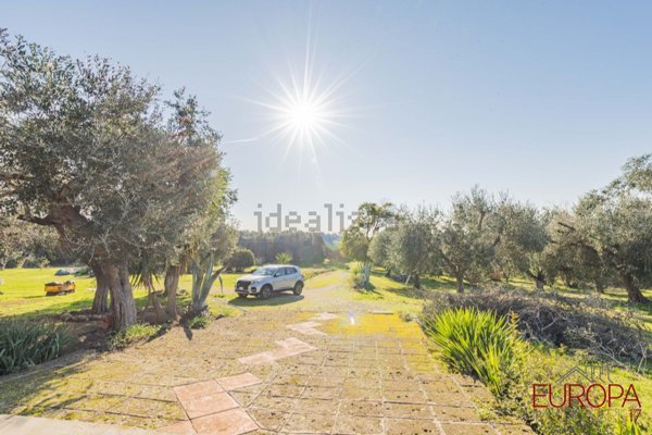 casa indipendente in vendita a Cerveteri