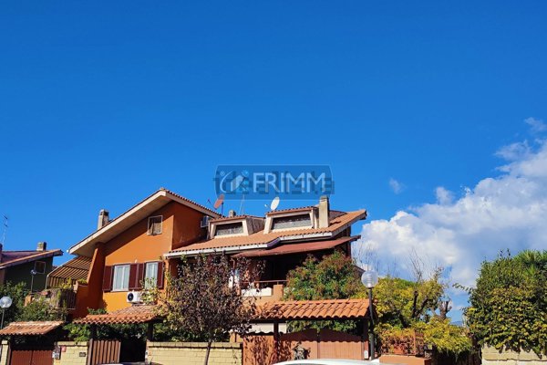 appartamento in vendita a Cerveteri in zona Cerenova