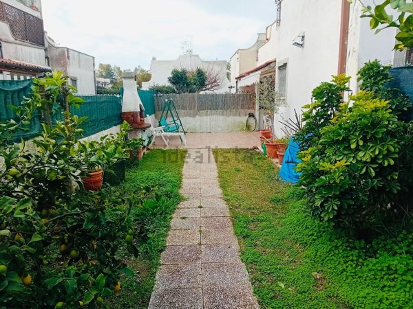 appartamento in vendita a Cerveteri in zona Marina di Cerveteri