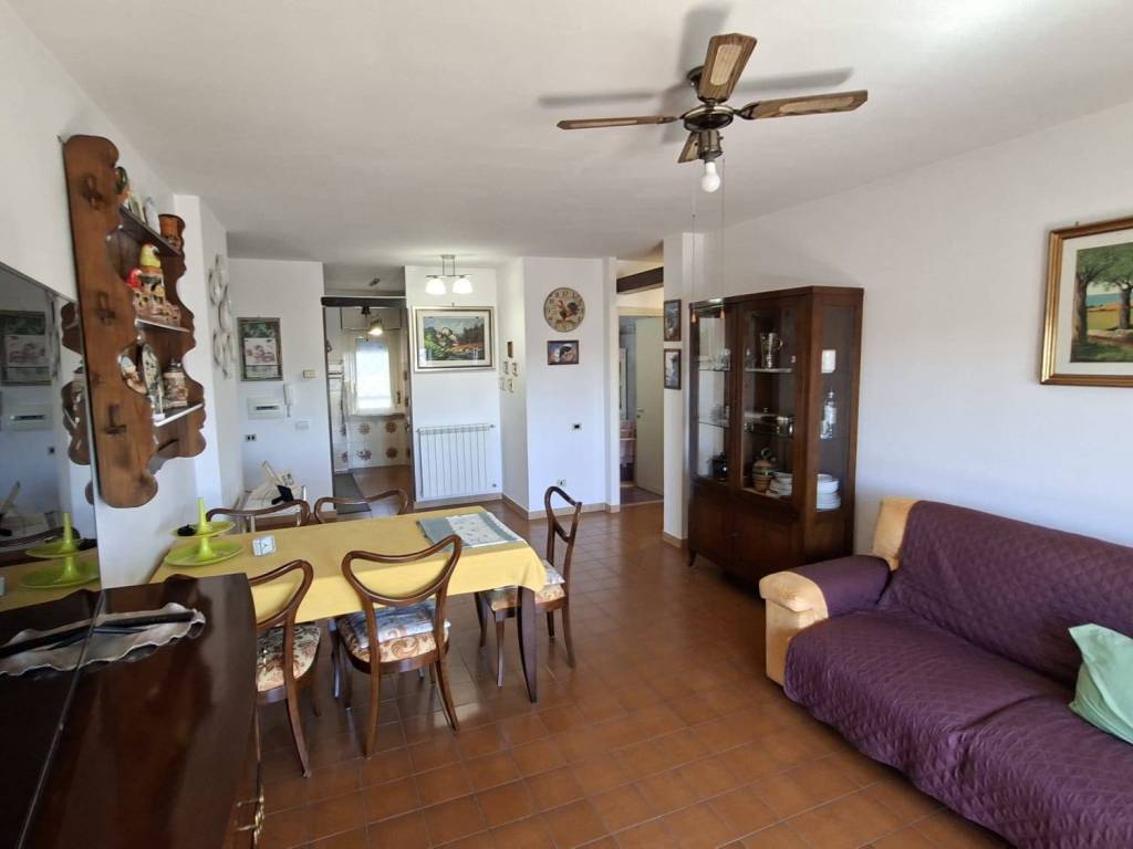 appartamento in vendita a Cerveteri in zona Marina di Cerveteri