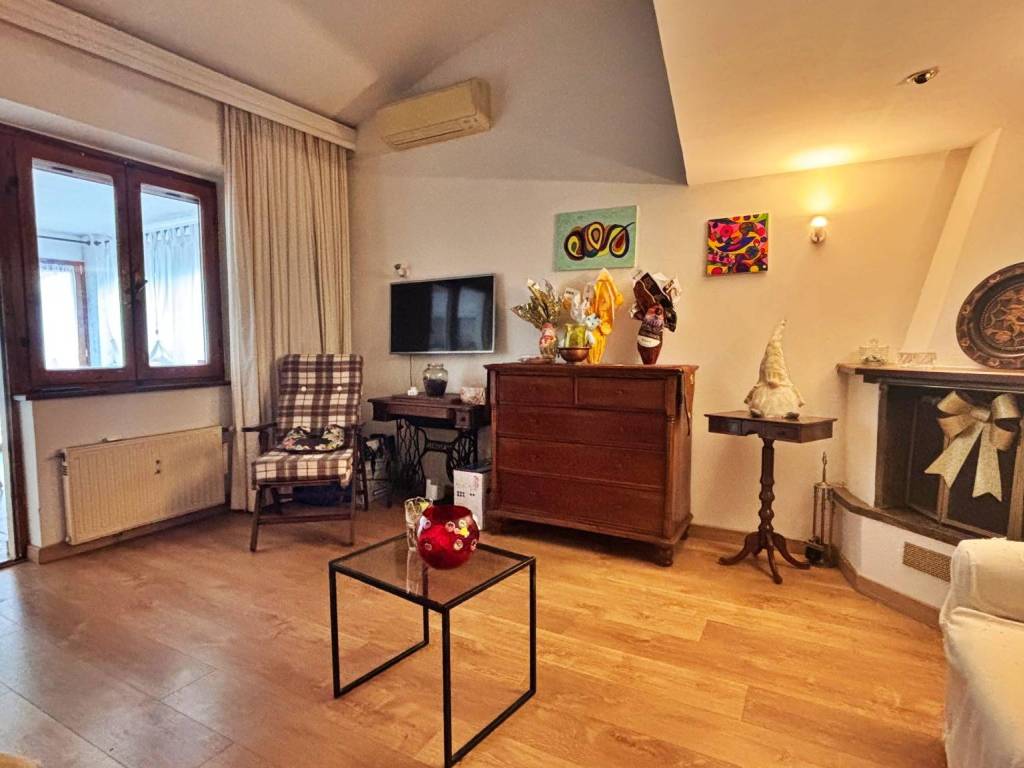 appartamento in vendita a Cerveteri in zona Valcanneto