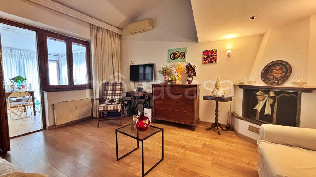 appartamento in vendita a Cerveteri in zona Valcanneto