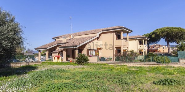 casa indipendente in vendita a Cerveteri