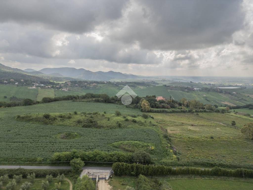 terreno agricolo in vendita a Cerveteri in zona Furbara