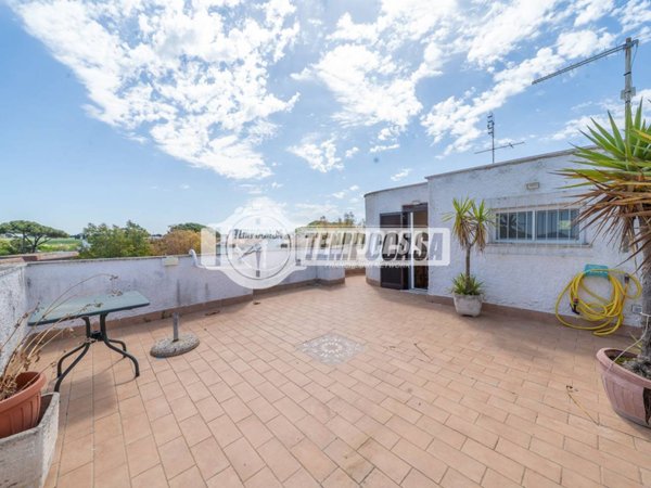 appartamento in vendita a Cerveteri in zona Cerenova