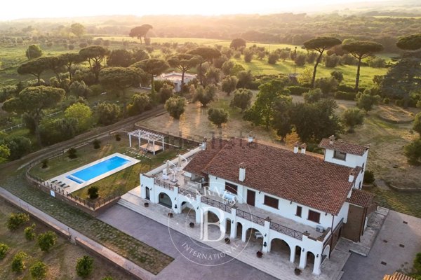 casale in vendita a Cerveteri