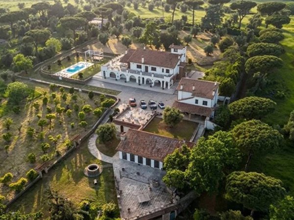 villa in vendita a Cerveteri