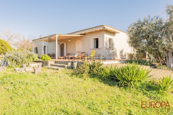 casa indipendente in vendita a Cerveteri