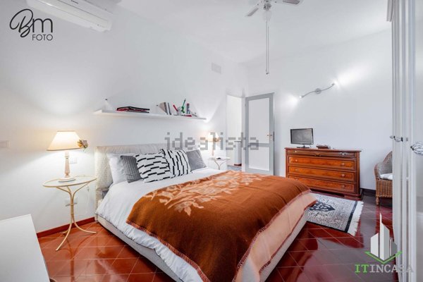 casa indipendente in vendita a Cerveteri in zona Cerenova