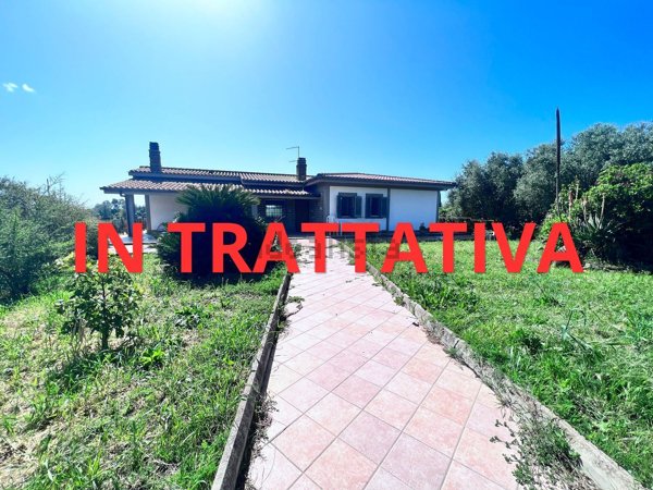 casa indipendente in vendita a Cerveteri