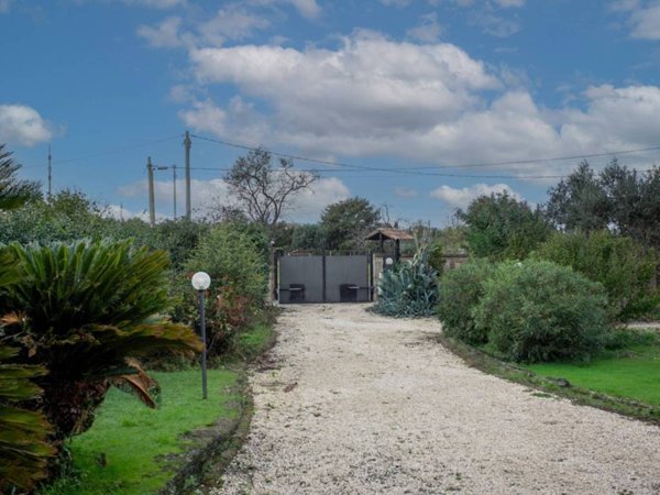 casa indipendente in vendita a Cerveteri