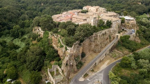 terreno agricolo in vendita a Cerveteri in zona Ceri