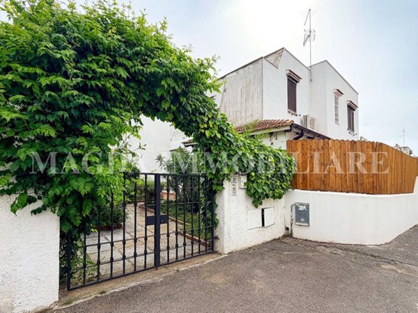 casa indipendente in vendita a Cerveteri in zona Marina di Cerveteri