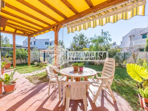 casa indipendente in vendita a Cerveteri in zona Cerenova