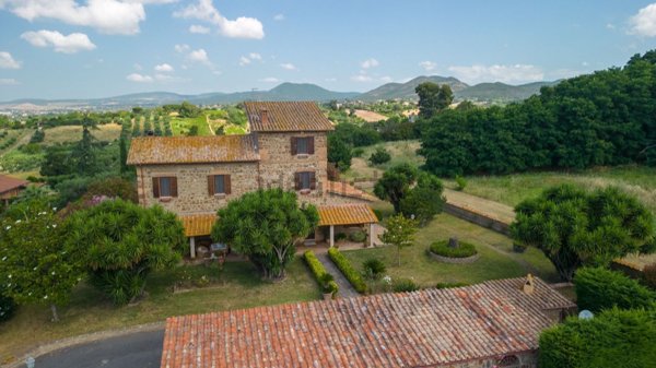 casa indipendente in vendita a Cerveteri in zona Sasso