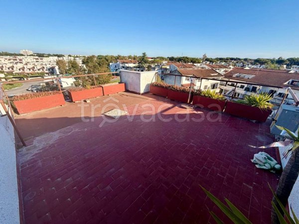 appartamento in vendita a Cerveteri in zona Marina di Cerveteri