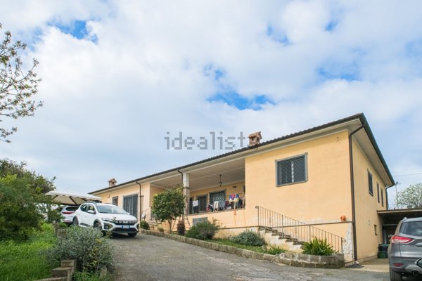 casa indipendente in vendita a Cerveteri