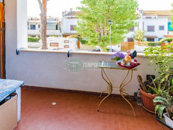 appartamento in vendita a Cerveteri in zona Cerenova