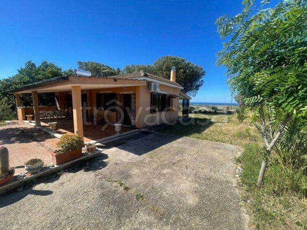 casa indipendente in vendita a Cerveteri in zona Furbara