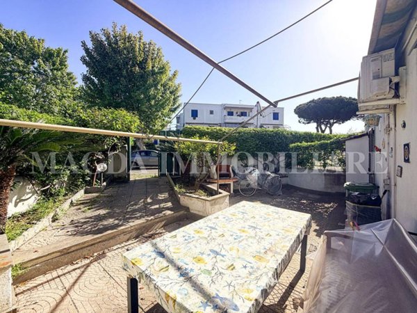 appartamento in vendita a Cerveteri in zona Cerenova