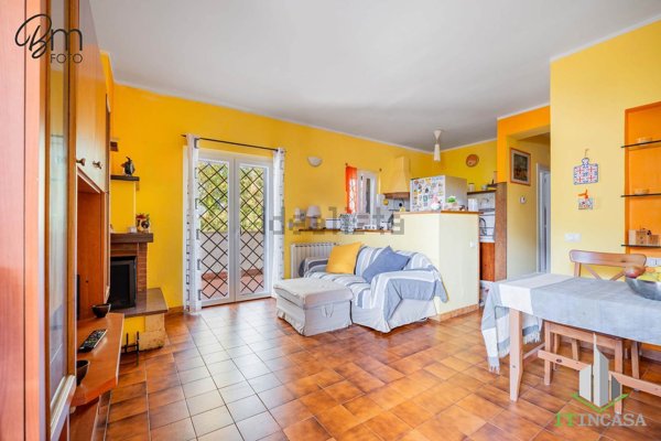 appartamento in vendita a Cerveteri in zona Cerenova