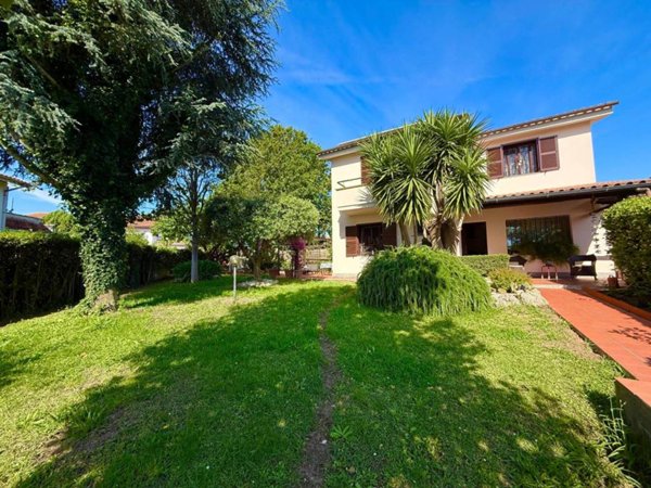 casa indipendente in vendita a Cerveteri