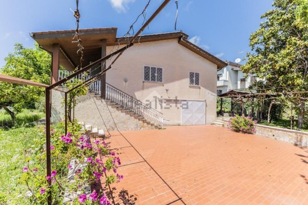 casa indipendente in vendita a Cerveteri in zona Valcanneto