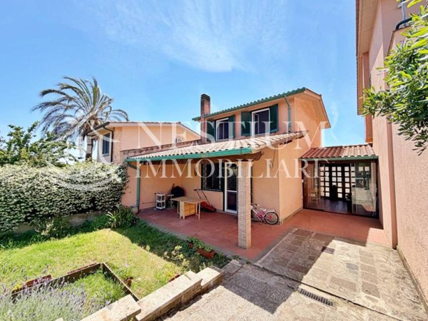 casa indipendente in vendita a Cerveteri in zona Valcanneto