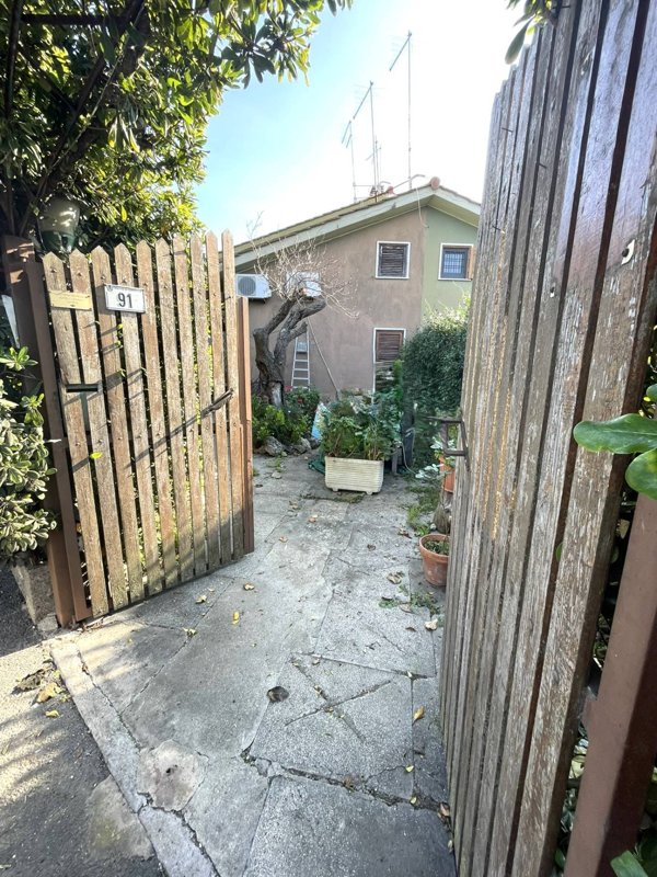 casa indipendente in vendita a Cerveteri