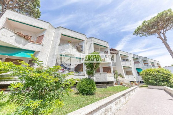 appartamento in vendita a Cerveteri in zona Marina di Cerveteri