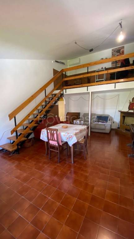 appartamento in vendita a Cerveteri in zona Zambra