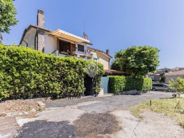 casa indipendente in vendita a Cerveteri in zona Sasso