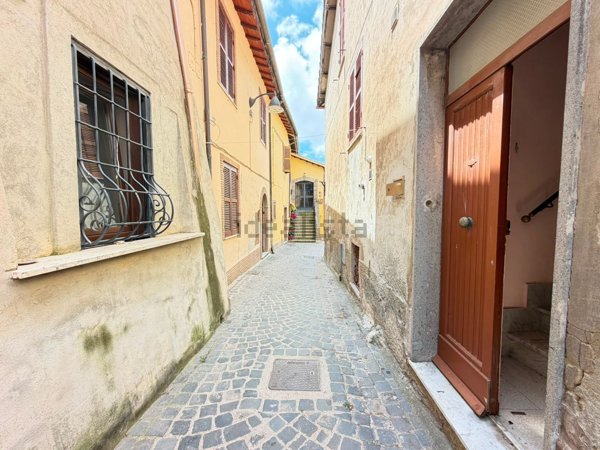 appartamento in vendita a Cerveteri in zona Cerenova